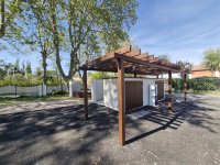 aire de camping car 2 &copy; DOM