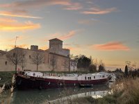 PENICHE-canal-du-midi-colombiers &copy; Haricot
