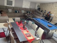 A piece de vie partage canape panoramique LESPIGNAN 2 &copy; canape