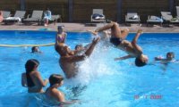 Camping Les Peupliers Colombiers Piscine © Camping Les Peupliers Colombiers